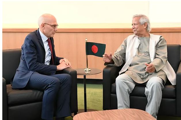 নির্বাচন ঘিরে ভুয়া তথ্য মোকাবিলায় জাতিসংঘের সহায়তা চাইলেন প্রধান উপদেষ্টা