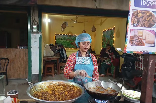 পিকেএসএফ রেইজ প্রকল্প: যশোরের তরুণরা প্রশিক্ষণ থেকে সফল উদ্যোক্তা