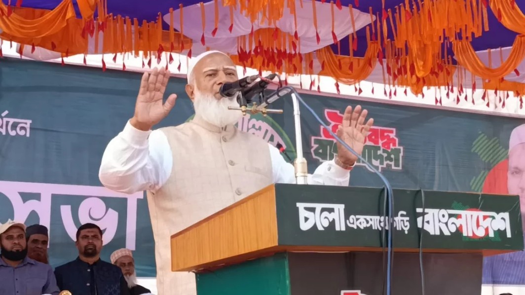 মা-বোনদের হুমকি দেওয়া মানুষ নয়—নির্বাচনী জনসভায় কড়া বার্তা জামায়াত আমিরের