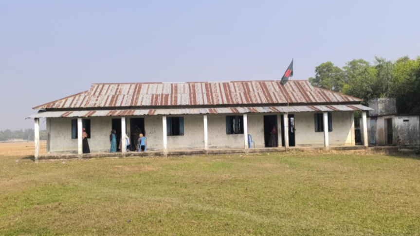 রাজনৈতিক প্রতিহিংসার মাঝেও টিকে আছে শামীম আহমদ চৌধুরী প্রাথমিক বিদ্যালয়