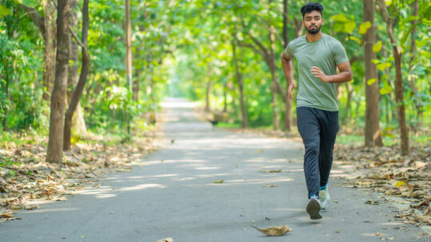 বয়স অনুযায়ী কতক্ষণ হাঁটবেন? ডাক্তারদের সহজ ও কার্যকর নির্দেশনা