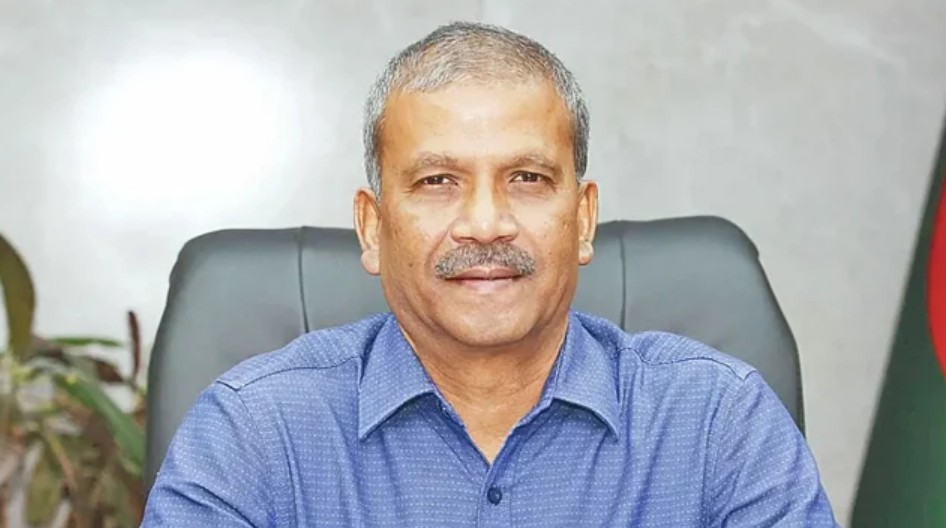 আসিফ নজরুলের ব্যাখ্যা: বিশ্বকাপ বর্জন সরকারের সিদ্ধান্ত, বোর্ড-খেলোয়াড়ের ত্যাগ স্বীকৃত