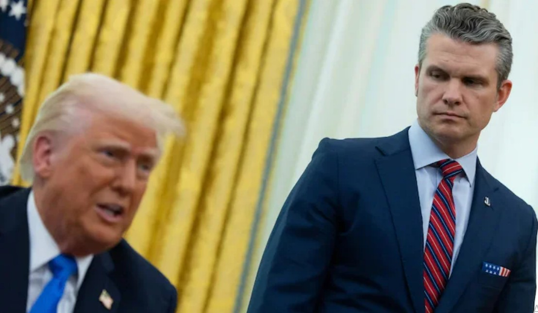 ইরান ইস্যুতে বিতর্ক: সামরিক সিদ্ধান্তের দায় প্রতিরক্ষামন্ত্রীর ওপর চাপালেন ট্রাম্প!